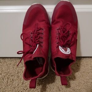 Nike Air Huarache Run Ultra Maroon Size 7.5